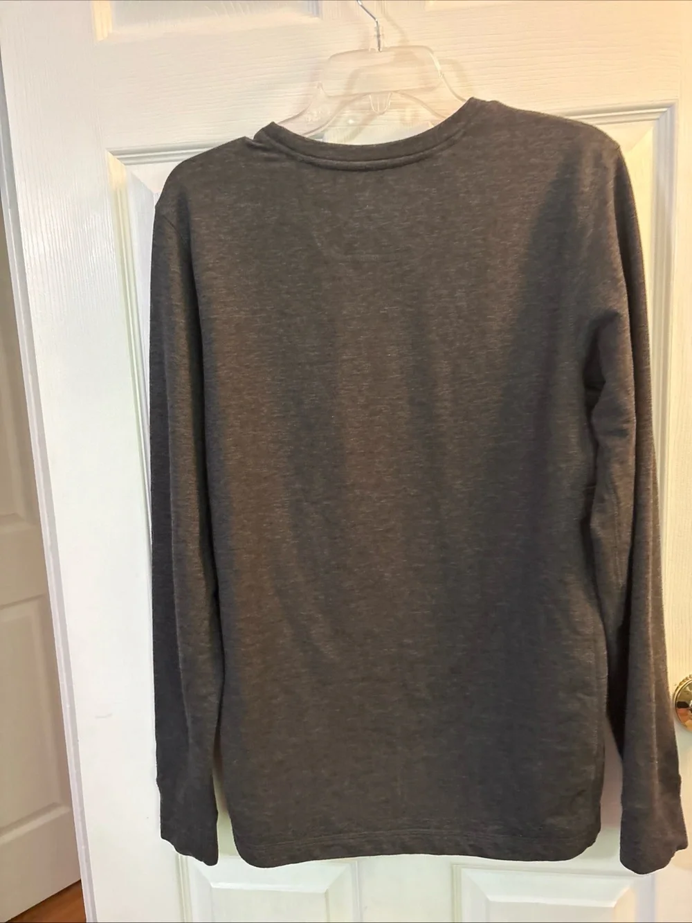 The North Face Men's Long-Sleeve Crewneck Shirt - Charcoal
